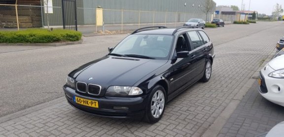 BMW 3-serie Touring - 320i Executive - 1