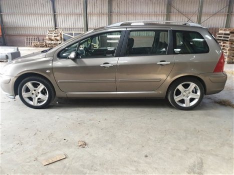 Peugeot 307 SW - 2.0 16V Pack - 1