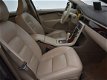 Volvo V70 - 3.2 AUTOMAAT Summum 238PK / NAVI / AIRCO-ECC / LEDER / XENON / PDC / LMV / TREKHAAK / * - 1 - Thumbnail