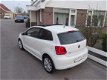 Volkswagen Polo - 1.2 TSI STYLE 105PK 6-VERSNELLINGEN CLIMATE CONTROLE PANORAMADAK PRACHTIGE AUTO - 1 - Thumbnail