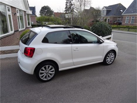 Volkswagen Polo - 1.2 TSI STYLE 105PK 6-VERSNELLINGEN CLIMATE CONTROLE PANORAMADAK PRACHTIGE AUTO - 1