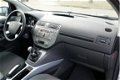 Ford Kuga - 2.0 TDCi Trend FWD ORG NL 2-Eig Dealer Onderhouden, Trekhaak, Clima, Cruise - 1 - Thumbnail