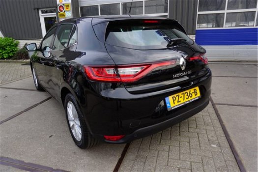 Renault Mégane - 1.5 dCi Eco2 Zen LED - 1