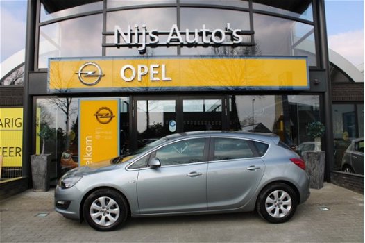 Opel Astra - 1.4i Turbo Edition+ navi / ecc - 1