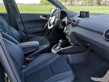 Audi A1 Sportback - 2x S-Line 1.0 TFSI Automaat - 1