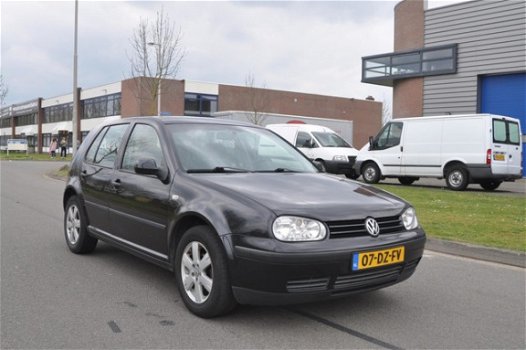 Volkswagen Golf - 1.4-16V Comfortline 5-DEURS/AIRCO MOTOR NIET GOED - 1