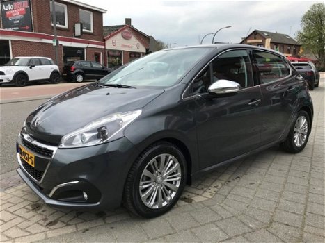 Peugeot 208 - 1.2 PureTech Allure 110 pk - 1