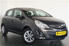 Opel Corsa - 1.2 Design Edition / 5 Deurs / Airco