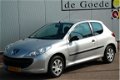 Peugeot 206 - 1.1 XR org. NL-auto - 1 - Thumbnail