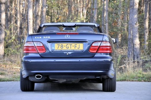 Mercedes-Benz CLK-klasse Cabrio - 320 Elegance 100%Hist.|Youngtimer|Navigatie - 1