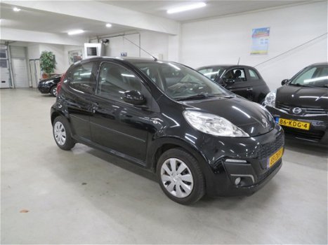 Peugeot 107 - 1.0 Active - 1