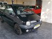 Renault Twingo - 1.2 Cinétic Quickshift 5 Automaat jaar Apk - 1 - Thumbnail