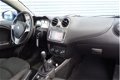 Alfa Romeo MiTo - 0.9 TwinAir Distinctive Navigatie, Airco, LM Velgen - 1 - Thumbnail