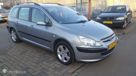 Peugeot 307 Break - 2.0-16V XT - 1