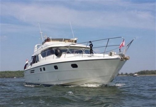 Princess Flybridge 48 - 4