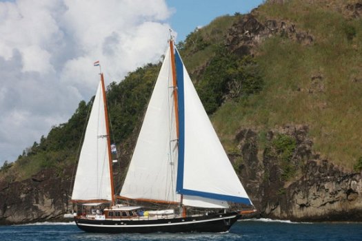 ONE OFF Expedition Sailing Yacht - 3