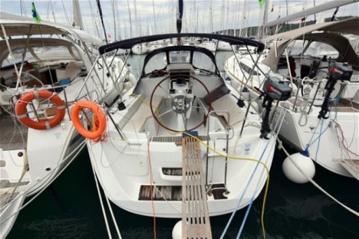 Jeaneau Sun Odyssey 33i - 2