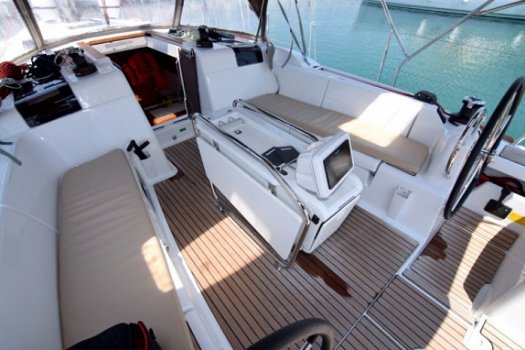 Jeanneau Sun Odyssey 449 - 4