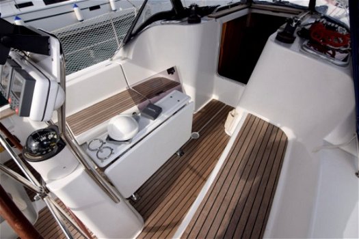 Jeanneau Sun Odyssey 36i - 7