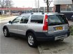 Volvo XC70 - 2.5 T Summum ZEER NETTE AUTO YOUNGTIMER - 1 - Thumbnail