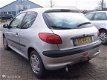 Peugeot 206 - 1.9 XNDIESEL Trekh Prima auto. Alle inruil mogelijk - 1 - Thumbnail