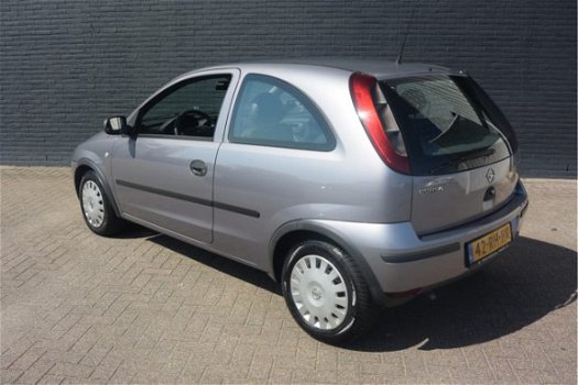 Opel Corsa - 1.2-16V Rhythm AIRCO - 1