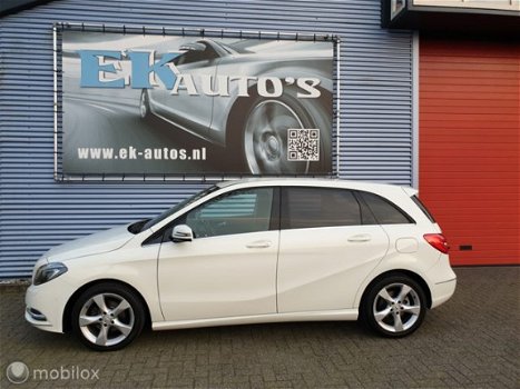 Mercedes-Benz B-klasse - 180 Ambition Sport, Xenon, Led, PDC, NAP - 1