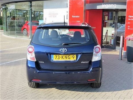 Toyota Verso - 1.6 16v VVT-i Comfort - 1