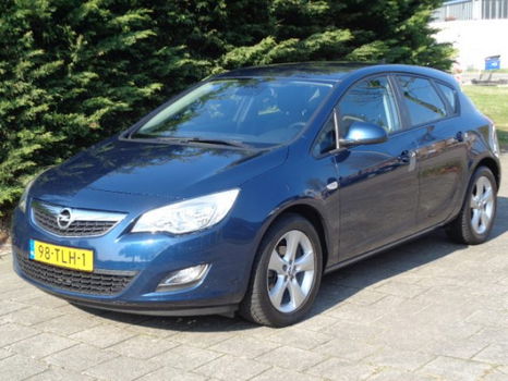 Opel Astra - 1.4 EcoFLEX 100pk Edition | NAVI | TREKHAAK | LMV | - 1