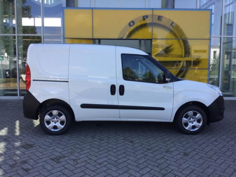 Opel Combo - GB 1.3 CDTi 95pk L1H1 S/S DPF Edition - 1