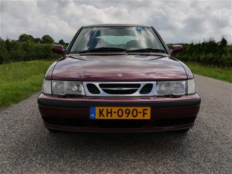 Saab 9-3 - 2.0t SE Turbo Zeer complete auto RHD - 1