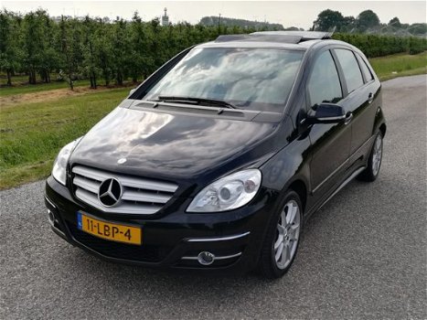 Mercedes-Benz B-klasse - 180 BlueEFFICIENCY Panoramadak - 1