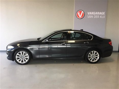 BMW 5-serie - 523i High Executive Leer, Navi, Xenon, Schuifdak - 1