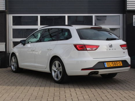 Seat Leon ST - 1.4 TSI FR Business Navi/Dealeronderhouden - 1