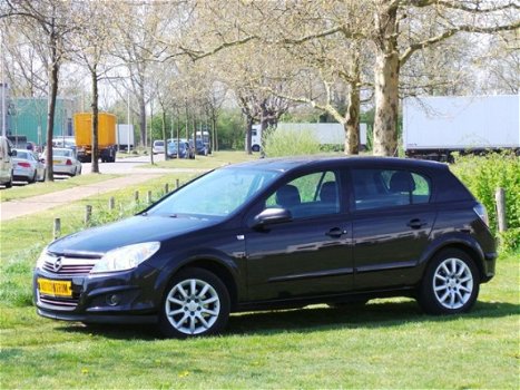 Opel Astra - 1.6 Temptation ( AIRCO + INRUIL MOGELIJK ) - 1