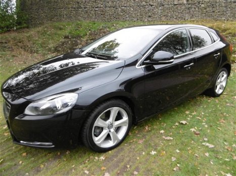 Volvo V40 - D4/SUMMUM BSN/NAVI/LEDER/ON-CALL/KEYLESS/INR&GAR.MOGELIJK - 1