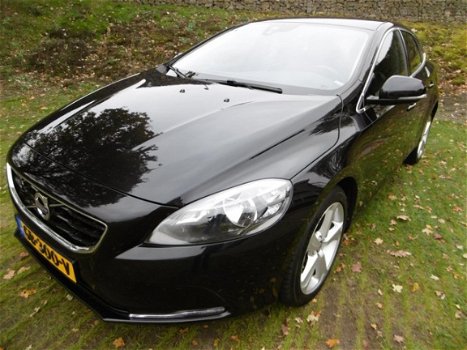 Volvo V40 - D4/SUMMUM BSN/NAVI/LEDER/ON-CALL/KEYLESS/INR&GAR.MOGELIJK - 1