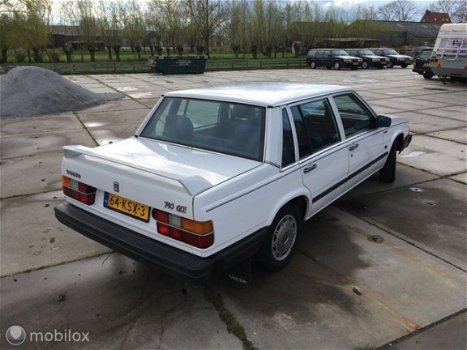 Volvo 740 - 2.3 GLE AUTOMAAT LPG 1984 SCHUIFDAK NIEUWE DISTRIBUTIE - 1