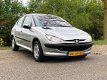 Peugeot 206 - Gentry 1.6-16V - 1 - Thumbnail