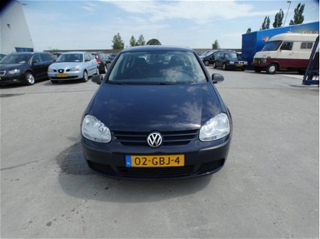 Volkswagen Golf - 1.4 TSI Trendline Airco / Elek ramen / centrale deurvergendeling - 1