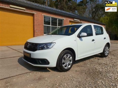 Dacia Sandero - 2 1.0 SCe Navi/PDC/Camera/Bluetooth - 1