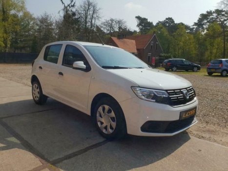 Dacia Sandero - 2 1.0 SCe Navi/PDC/Camera/Bluetooth - 1