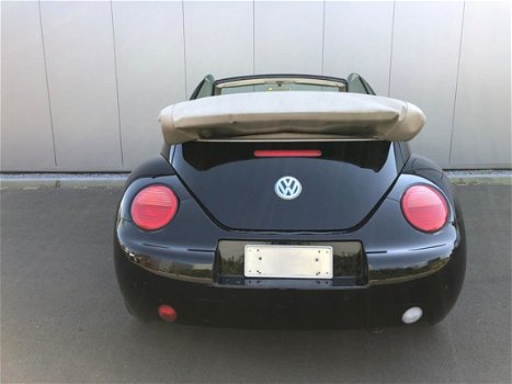 Volkswagen New Beetle Cabriolet - 2.0 Highline - 1