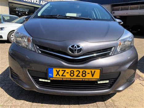 Toyota Yaris - 1.4 D-4D-F Aspiration *AIRCO*NAVI*ACHTR. UITRIJD CAMERA*TREKHAAK*LM VELGEN - 1