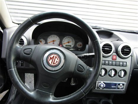 MG ZR - 1.4 105 - 1