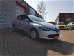 Renault Clio - 0.9 TCe Expression Turbo - 1 - Thumbnail