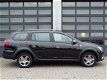 Dacia Logan MCV - TCe 90 Stepway Uit voorraad leverbaar Rijklaar voor € 18.590, - | Airco | Navigati - 1 - Thumbnail