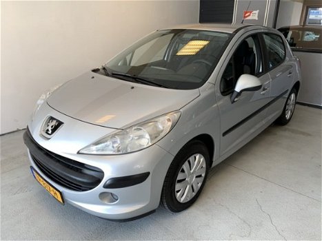 Peugeot 207 - 1.4-16V X-line - 1