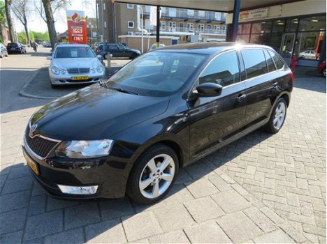 Skoda Rapid Spaceback - 1.2 TSI Greentech Ambition Businessline Pro NAVIGATIE , CARKIT ENZ - 1