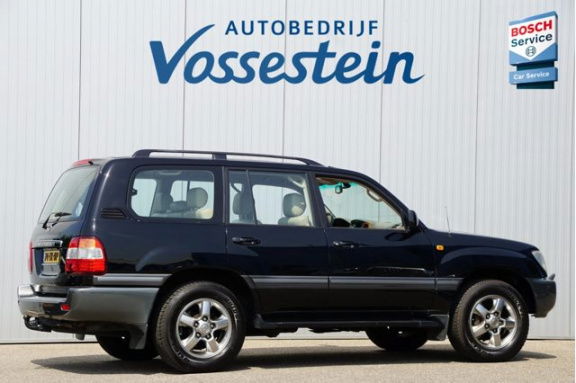 Toyota Land Cruiser 100 - 4.2 TDI Executive 7-Persoons / Camera / Navi / Trekhaak / NL-Auto - Afbeelding 4